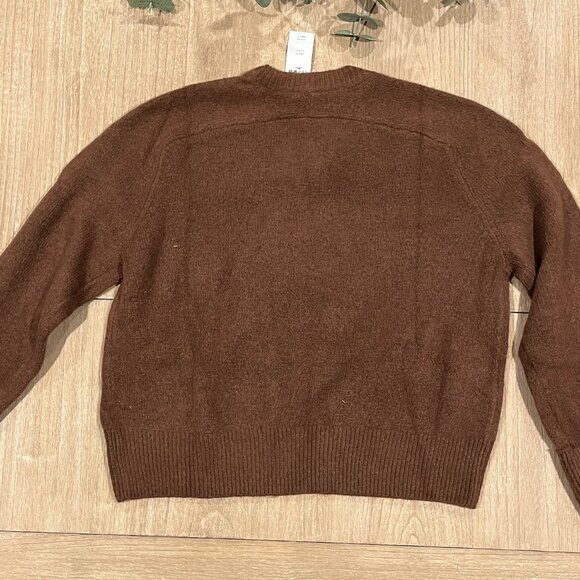 The A&F Madeline Crew Sweater - NEW! - Picture 3 of 5